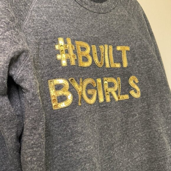 Bow & Drape Built By Girls Gold Sparkle Womens Size Small Grey Sweatshirt - Picture 5 of 8
